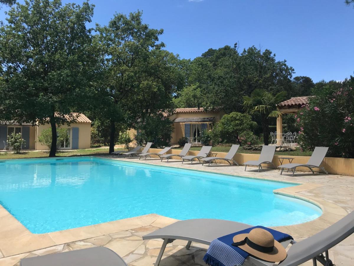 Le Clos Des Cigales Roussillon  Bagian luar foto