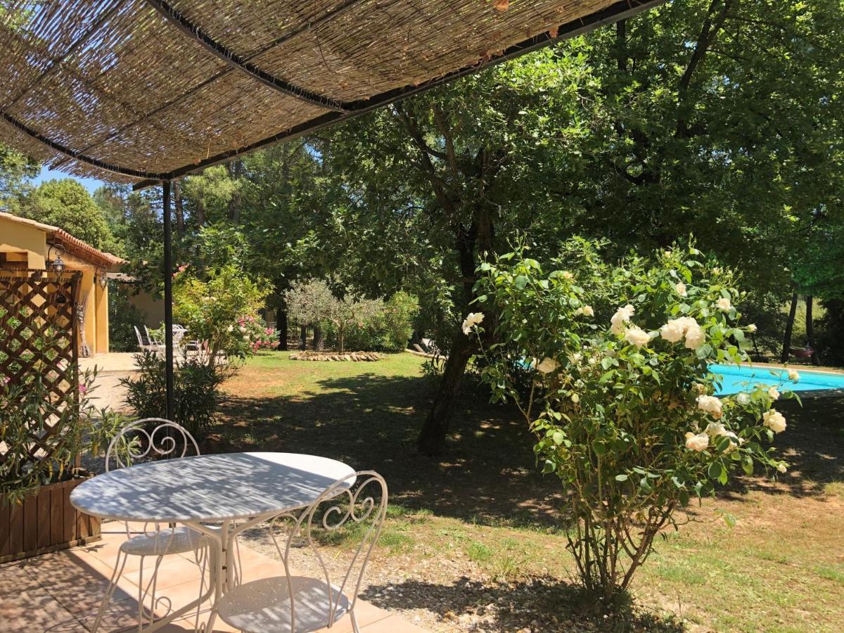 Le Clos Des Cigales Roussillon  Bagian luar foto