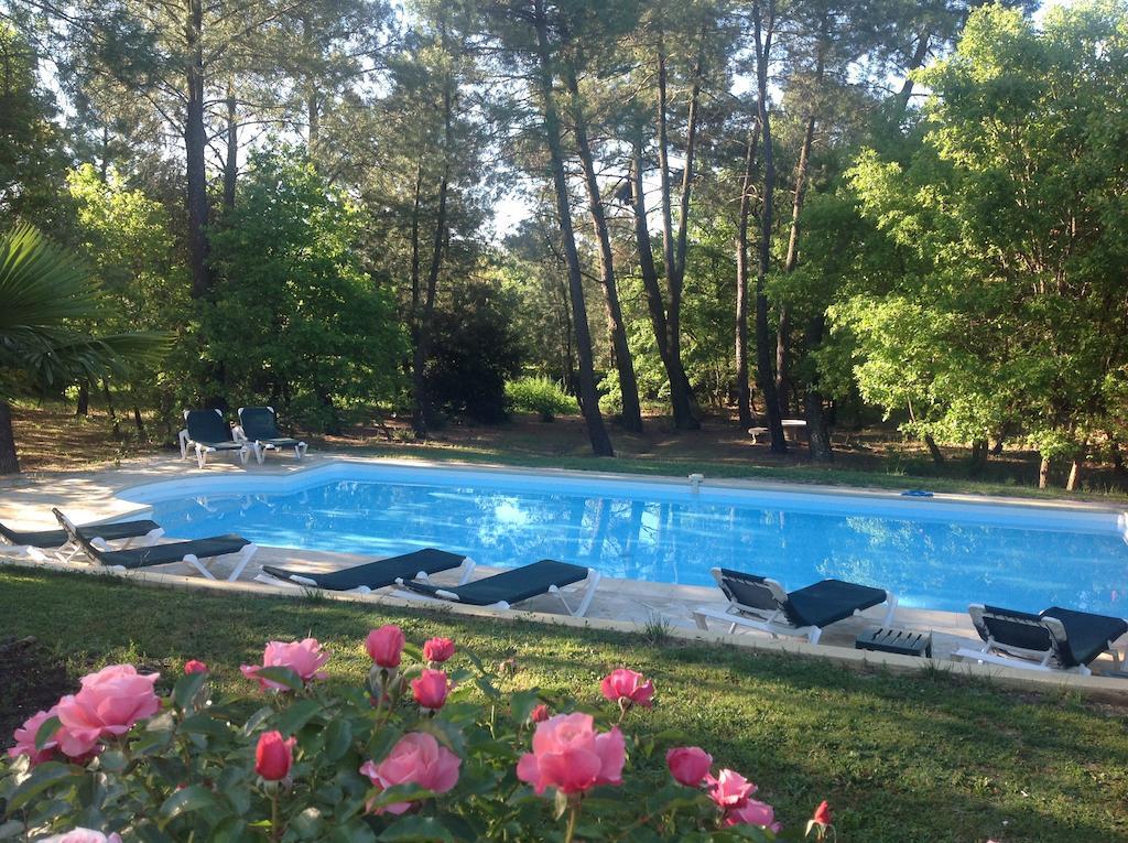 Le Clos Des Cigales Roussillon  Ruang foto
