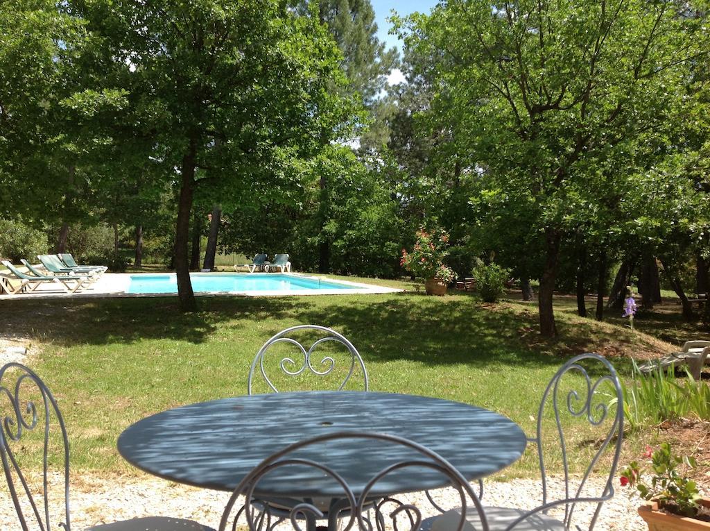 Le Clos Des Cigales Roussillon  Bagian luar foto
