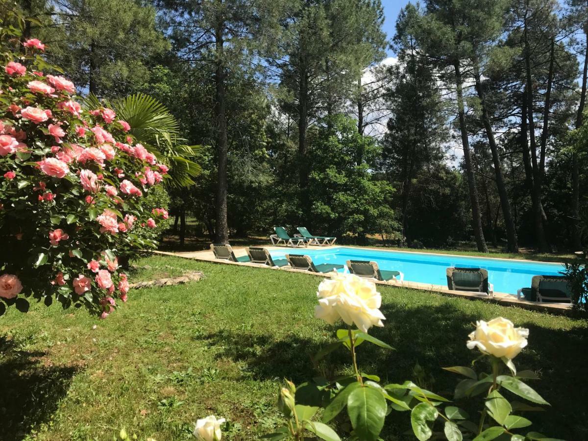 Le Clos Des Cigales Roussillon  Bagian luar foto