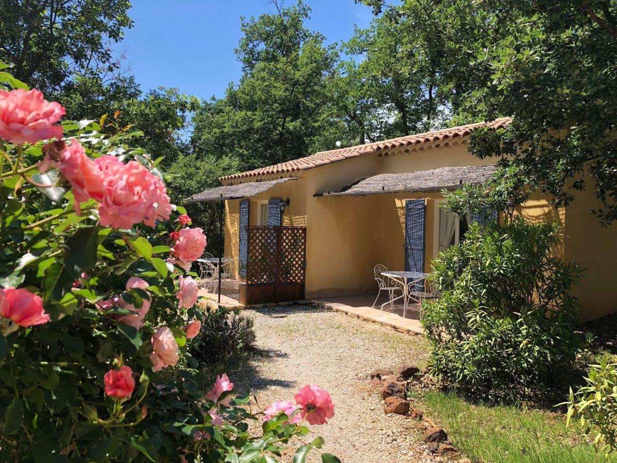Le Clos Des Cigales Roussillon  Bagian luar foto